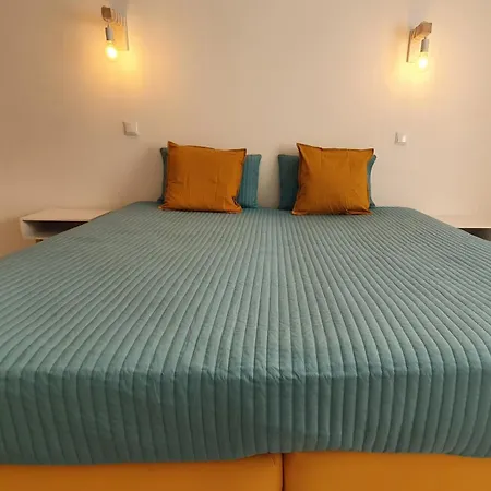 Beguest Areias アパート